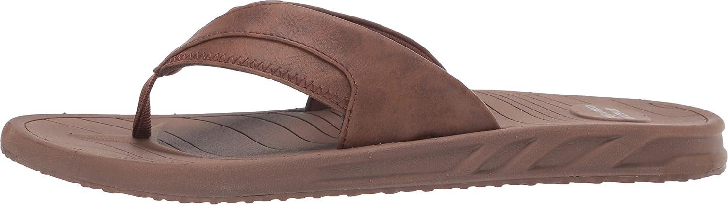 Amazon Essentials Men's Slip-on Flip Flop Comfort Sandals with Enhanced Grip, Cushioning - Image 9