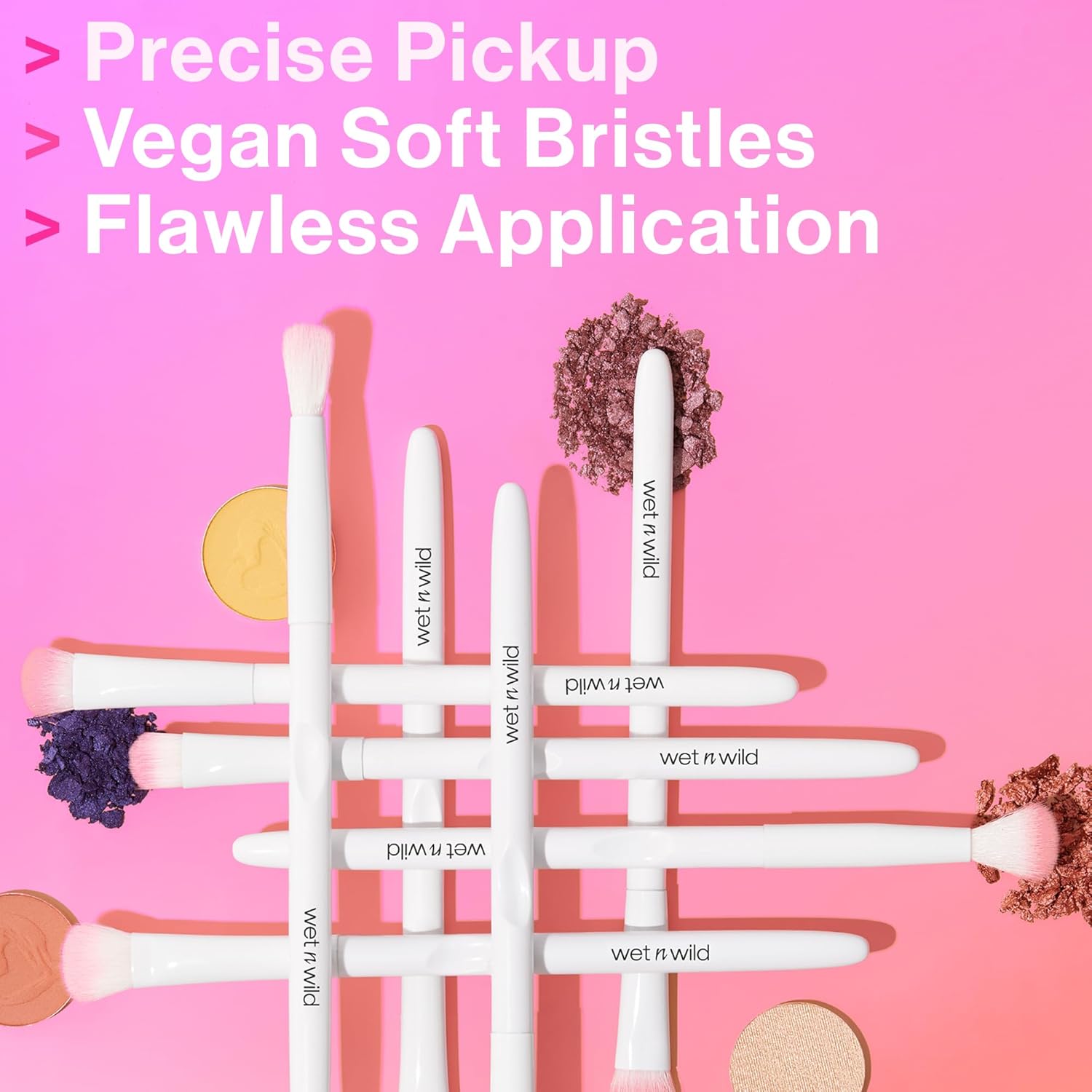 wet n wild Eyeshadow Brush, Precision Blending Application, Soft Synthetic Fibers, Ergonomic Handle for Comfortable Precision Control - Image 4