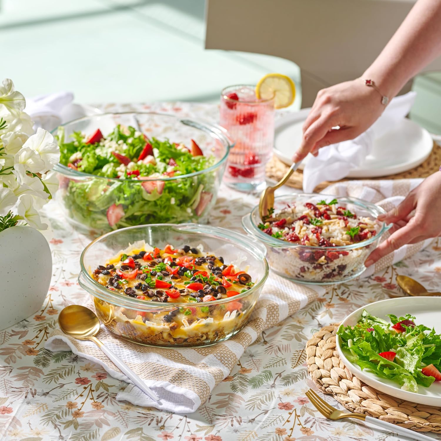Le'raze 6-Piece Glass Tureen Dishes for Oven - Durable Borosilicate Glass Bakeware Set with Lids, Microwave Safe, Versatile Round Covered Baking Dishes. Clear Lead-Free Casserole Cookware. - Image 5