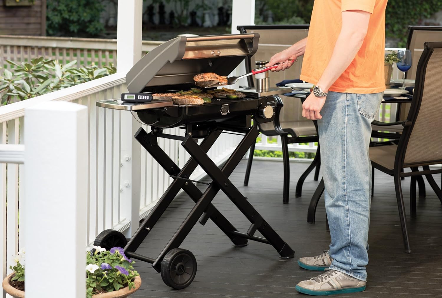 Cuisinart 3‑Piece Stainless Steel BBQ Grilling Tool Set with Grill Glove – Outdoor Grill Accessories, Perfect Grilling Gift for Men, Dads & Grill Masters, CGS-134 - Image 6