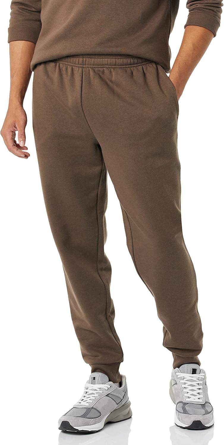 Amazon Essentials Men's Relaxed-Fit Fleece Joggers Sweatpants