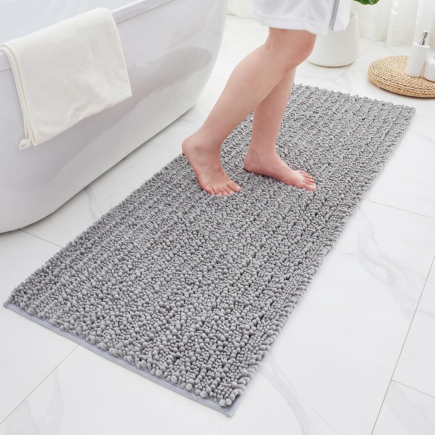 ILANGO Bathroom Rugs Light Grey 44x24,Extra Soft Absorbent Chenille Bath Rugs,Thick Non-Slip Shaggy Bath Mat,Machine Washable Quick Dry Bath Mats for Bathroom Floor, Tub, Shower Accessories