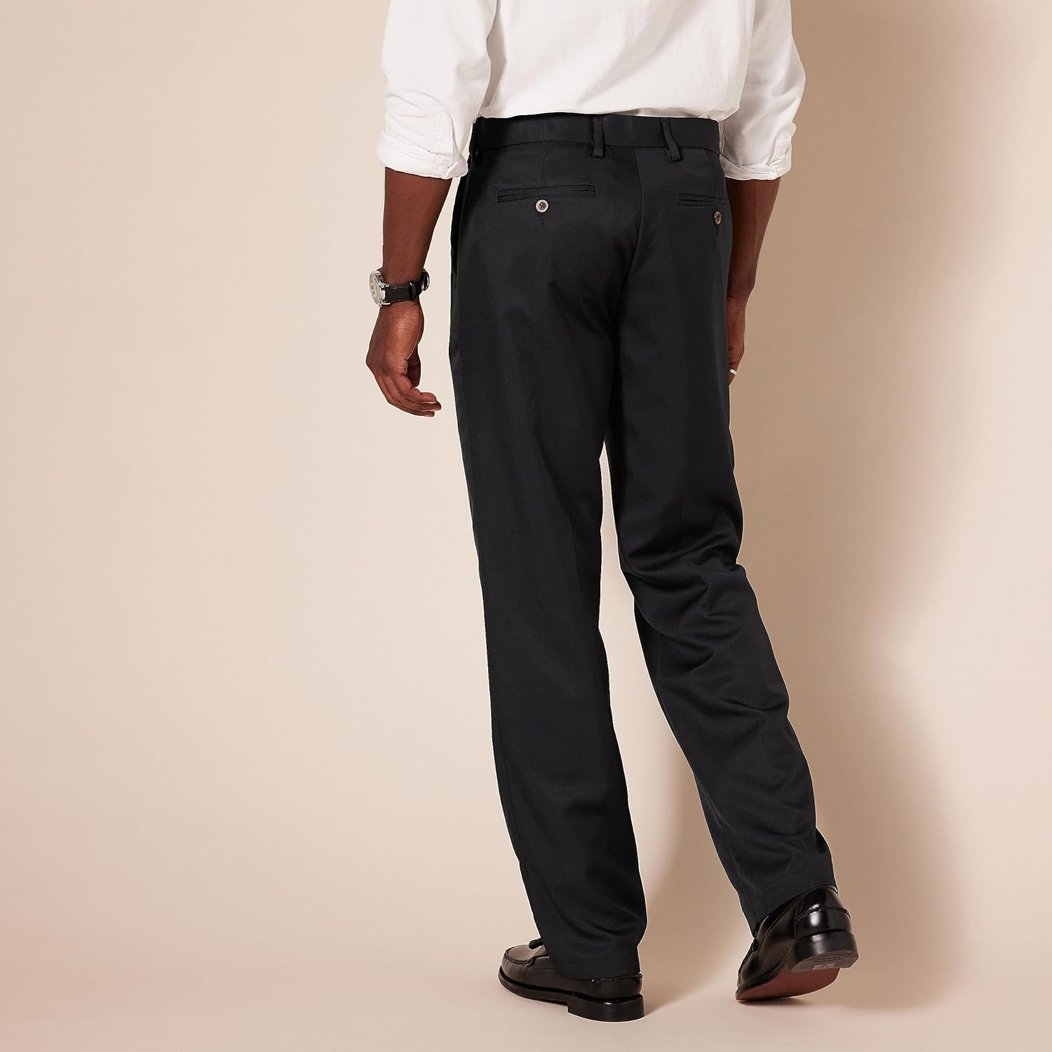 Amazon Essentials Men's Classic-Fit Expandable-Waist Flat-Front Dress Pant - Image 3