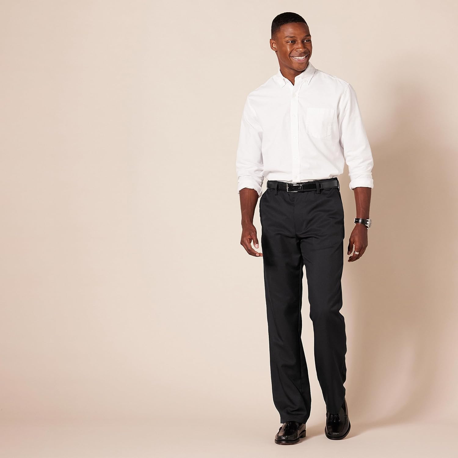 Amazon Essentials Men's Classic-Fit Expandable-Waist Flat-Front Dress Pant - Image 5