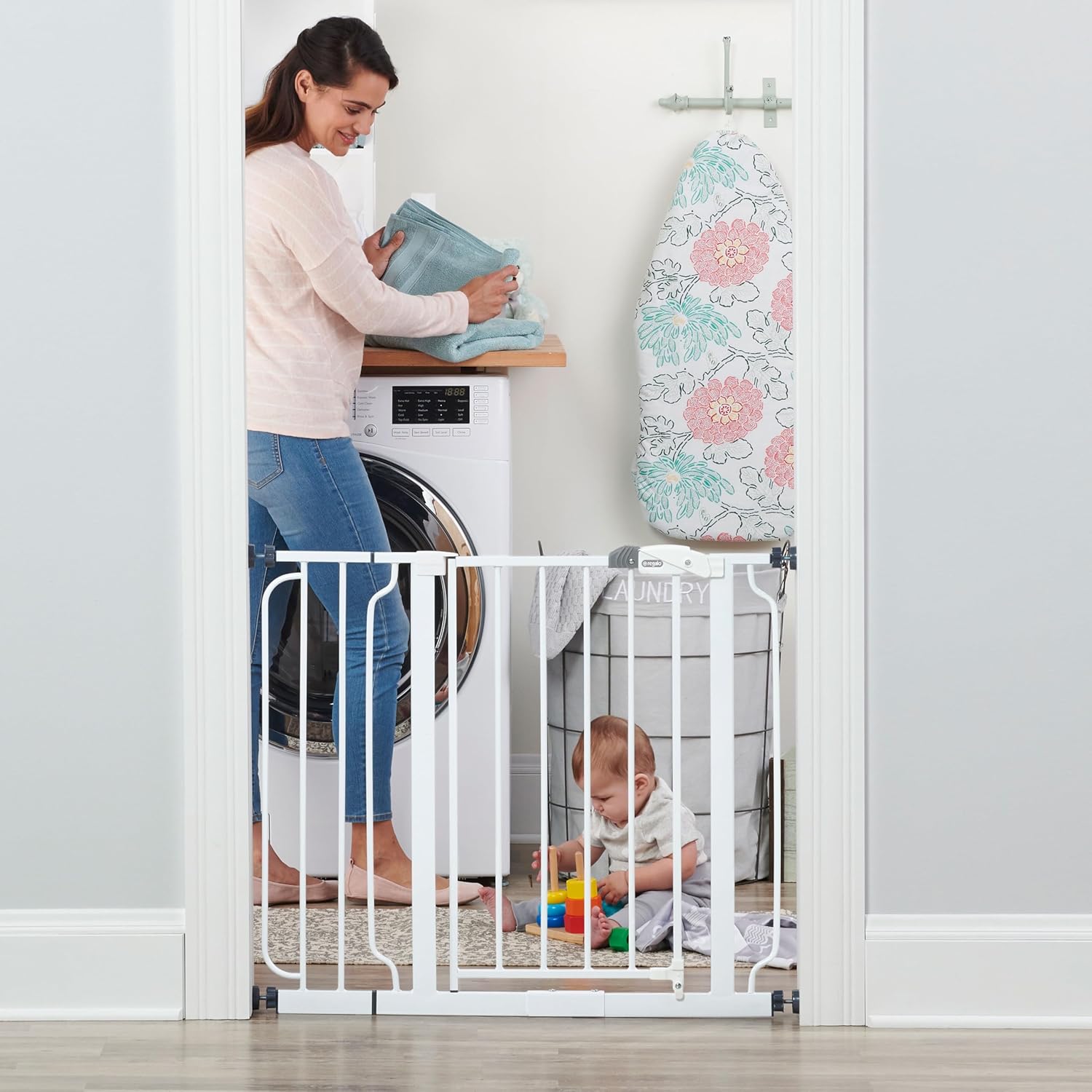 Regalo Safety 29-38.5" Baby Gate for Doorways & Bottom of Stairs, Pressure Mounted Baby Gate with Door for Babies, Toddlers & Pets, Tested & Safe for 30 Years, American Designed, American Owned, White - Image 5
